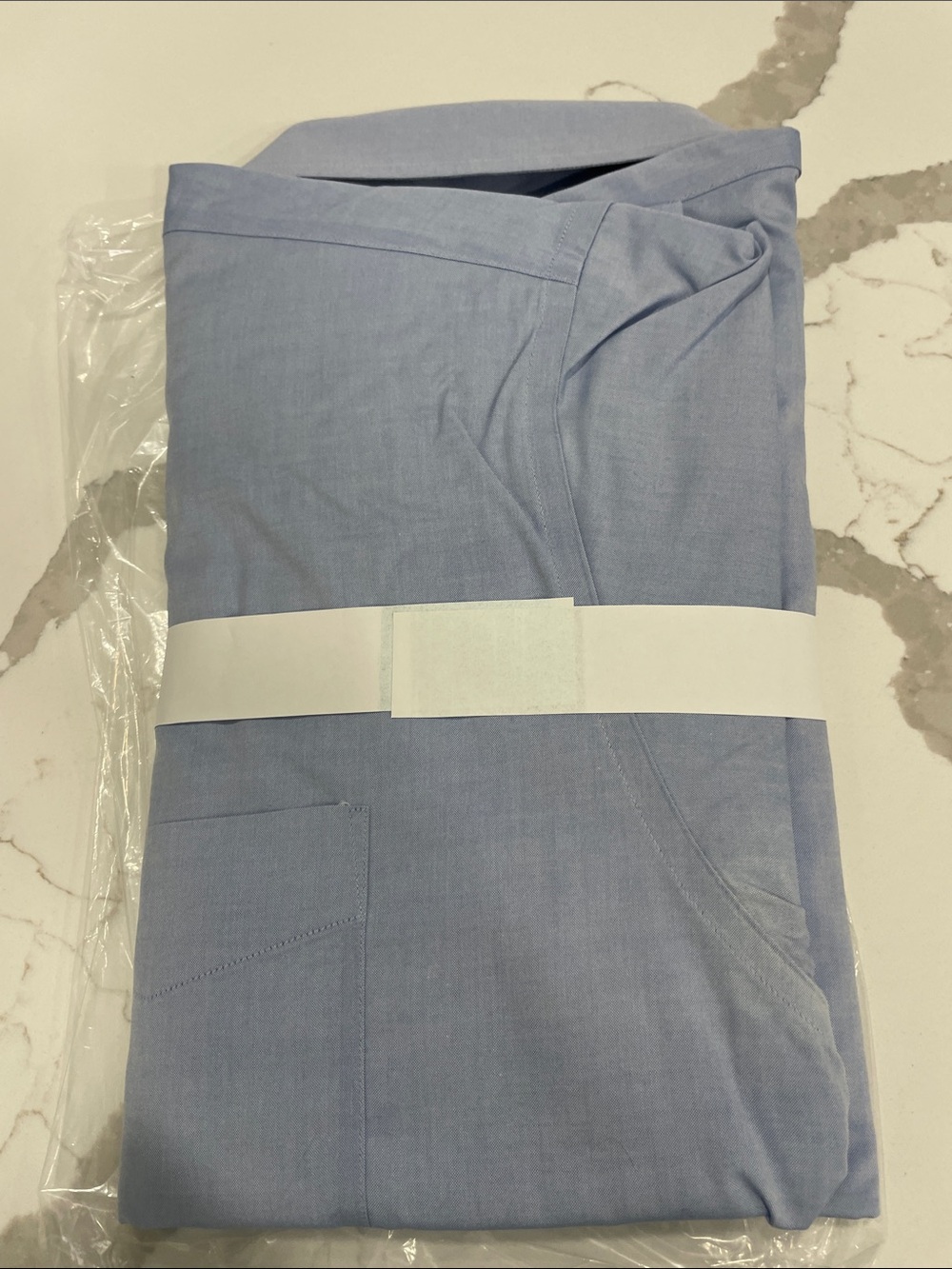 Jos. A. Bank Men's Light Blue Button-Down Dress Shirt s1 - Picture 4 of 4